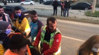 Gemlik'te Isçileri Tasiyan Panelvan Minibüs Kaza Yapti Açiklamasi 13 Yarali