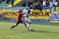 TFF 3. Lig Açiklamasi Belediye Derincespor Açiklamasi 0 - Karbel Karaköprü Belediyespor Açiklamasi 0 Haberi