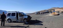 Siirt Iki Araç Kafa Kafaya Çarpisti Açiklamasi 2 Yarali