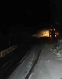 Kastamonu'da Kar Yagisi Yolu Kapatti, Araçlar Mahsur Kaldi