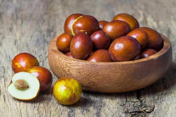 Hünnap Faydaları Nelerdir? Hünnap Nasıl Tüketilir?