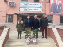 Baskan Kayda'dan Çiçekli Kutlama