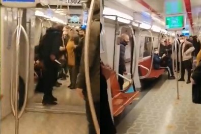 Metroda Biçakli Saldiriya Ugrayan Genç Kadin Ve Annesinin Ifadesine Ulasildi