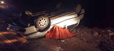 Otomobil Sarampole Yuvarlandi, Güvenlik Korucusu Hayatini Kaybetti