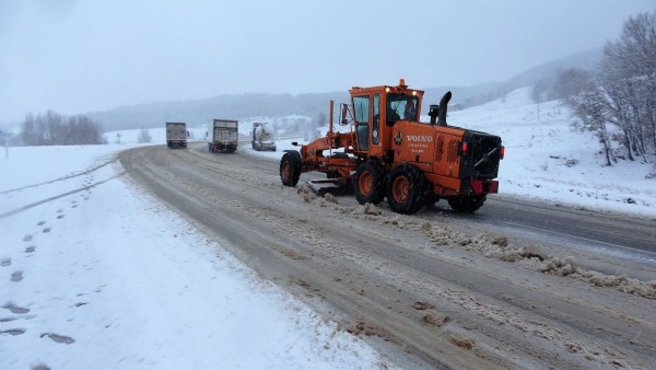Kar yağışı, etkisini göstermeye başladı