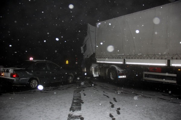 Kar yağışı, etkisini göstermeye başladı