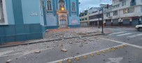 Peru'daki 7.3 Büyüklügündeki Depremde 220 Ev Hasar Gördü
