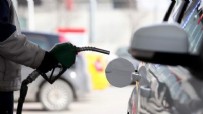 Benzin ve motorine indirim bekleniyor!
