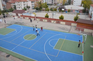 Tokat'ta Voleybol Ve Basketbol Sahasi Olmayan Okul Kalmayacak