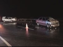 Izmir'de Feci Kaza Açiklamasi 1 Ölü, 2 Yarali