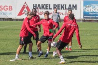 Samsunspor Ile Manisa FK Kozlarini Paylasiyor