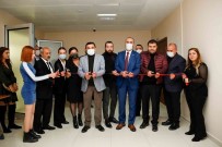 Sanat Ve Tasarim Fakültesi Ögrencilerinden Karma Resim Sergisi