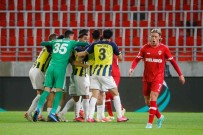 UEFA Avrupa Ligi Açiklamasi Royal Antwerp Açiklamasi 0 - Fenerbahçe Açiklamasi 3 (Maç Sonucu)