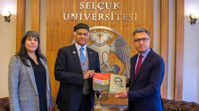 Rektör Aksoy Açiklamasi 'Selçuk Üniversitesi Bölgenin Lokomotifi Konumunda'