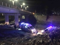 Osmaniye'de Minibüs Köprüden Savrun Çayi'na Uçtu Açiklamasi 3 Yarali