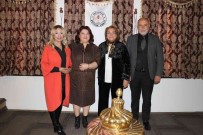 Malatya Egitim Vakfi Kadin Kollarinda Nöbet Degisimi