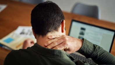 Boyun Düzleşmesi Nedir? Boyun Düzleşmesi Belirtileri Nelerdir?