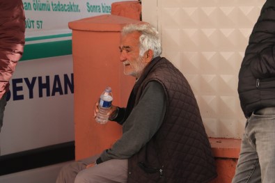 Ugruna Intihar Girisiminde Bulundugu Esini Pompali Tüfekle Öldürdü