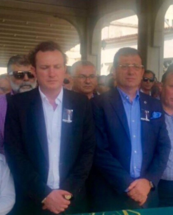 İstanbul'da Ekrem İmamoğlu'nun kankası Hüseyin Köksal'a plaka tahsis eden CHP'li Milletvekili Özgür Karabat çıktı!