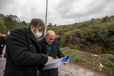 Baskan Soyer, Istinat Duvarinin Çöktügü Sitede Inceleme Yapti