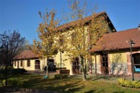 Bir Zamanlar Sanayinin Kalbiydi, Simdilerde Egitim Yuvasi Oldu