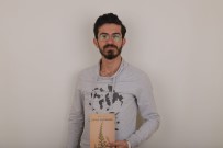Genç Yazar Masum Tekin'in Ilk Kitabi Çikti