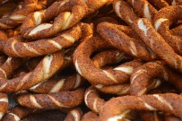 KKTC'de Simit 10 TL Oldu