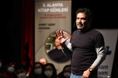 Yazar Izgören Açiklamasi 'Sanati Ve Edebiyati Hayatimiza Katmaliyiz'