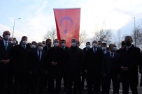 Bakanlar Akar Ve Karaismailoglu, Sehit Komandolar Duragini Ziyaret Etti