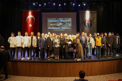 Baskan Fatma Sahin GAÜN Üniversite Ögrencileri Ile Bulustu