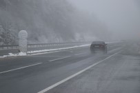 Bolu Dagi'nda Kar Yagisi Ve Sis Etkili Oluyor