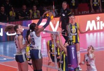 FIVB Kadinlar Dünya Kulüpler Sampiyonasi Açiklamasi Dentil Praia Açiklamasi 1 - Fenerbahçe Opet Açiklamasi 3