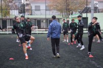 Horozun Gençleri Çikisi Sürdürmek Istiyor