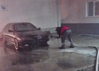 Park Halindeki Otomobil Yandi