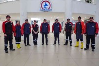 Yeni Kiyafetlerin Tanitimini Baskan Özlü Yapti