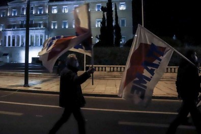 Yunanistan'da Bütçe Protestosu