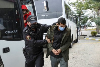 PKK'nın dijital teröristlerine tutuklama: 7 kişi enselendi