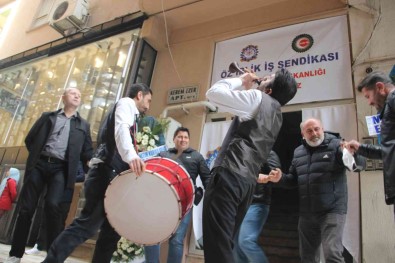 Sanliurfa'da Davullu Zurnali Isçi Sendikasi Açilisi