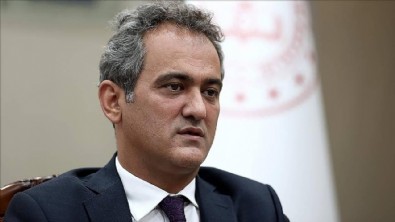 Milli Eğitim Bakanı Mahmut Özer duyurdu: Müfredatta çok önemli bir değişikliğe gittik...