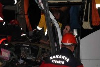 TEM'de Otobüs, Tir Ve Otomobilin Karistigi Kazada Ortalik Savas Alanina Döndü Açiklamasi 2'Si Agir 20 Yarali