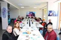 30 Engelli Dernegin Temsilcisi Balçova'da Bulustu