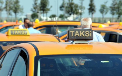 İstanbul'da taksi ücretlerine yüzde 60 zam talebi