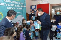 Minik Ögrencilere Dis Bakim Seti