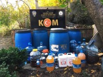 Sakarya'da 855 Litre El Yapimi Içki Ele Geçirildi