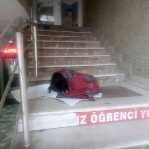 Afyonkarahisar'da Görenlerin Için Isitan Görüntü