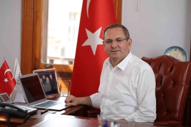 Ayvalik Belediyesinden 'Askida Fatura' Uygulamasi