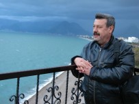 Gazeteci Ismail Kömür, Hayatini Kaybetti