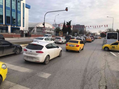 Edirne'de Trafige Kayitli Araç Sayisi Artti