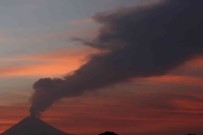 Popocatepetl Yanardagi'nda Patlama
