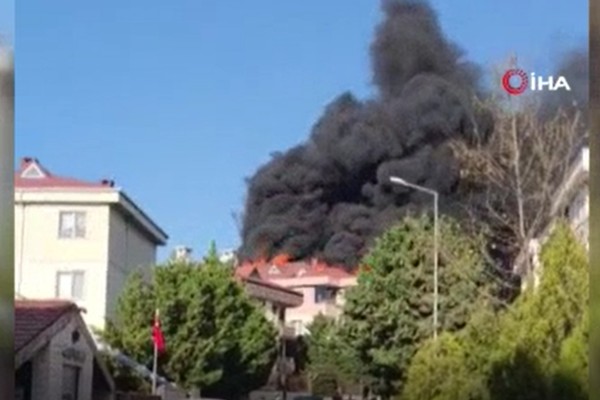 Büyükçekmece'de korkutan yangın!